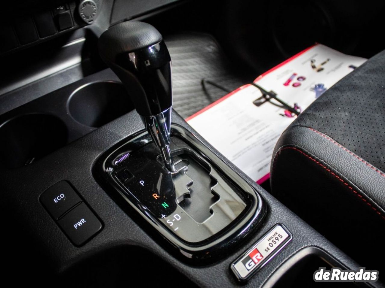 Toyota Hilux Nueva en Córdoba, deRuedas