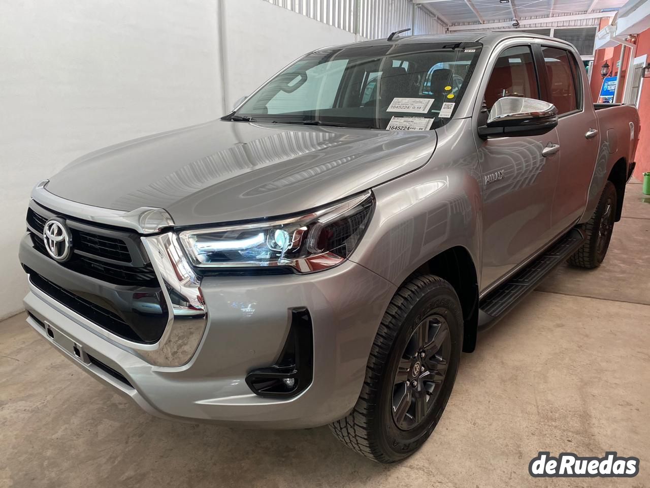 Toyota Hilux Nueva en Mendoza, deRuedas