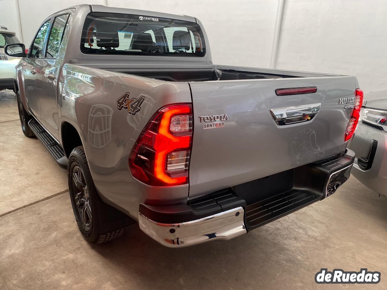 Toyota Hilux Nueva en Mendoza, deRuedas