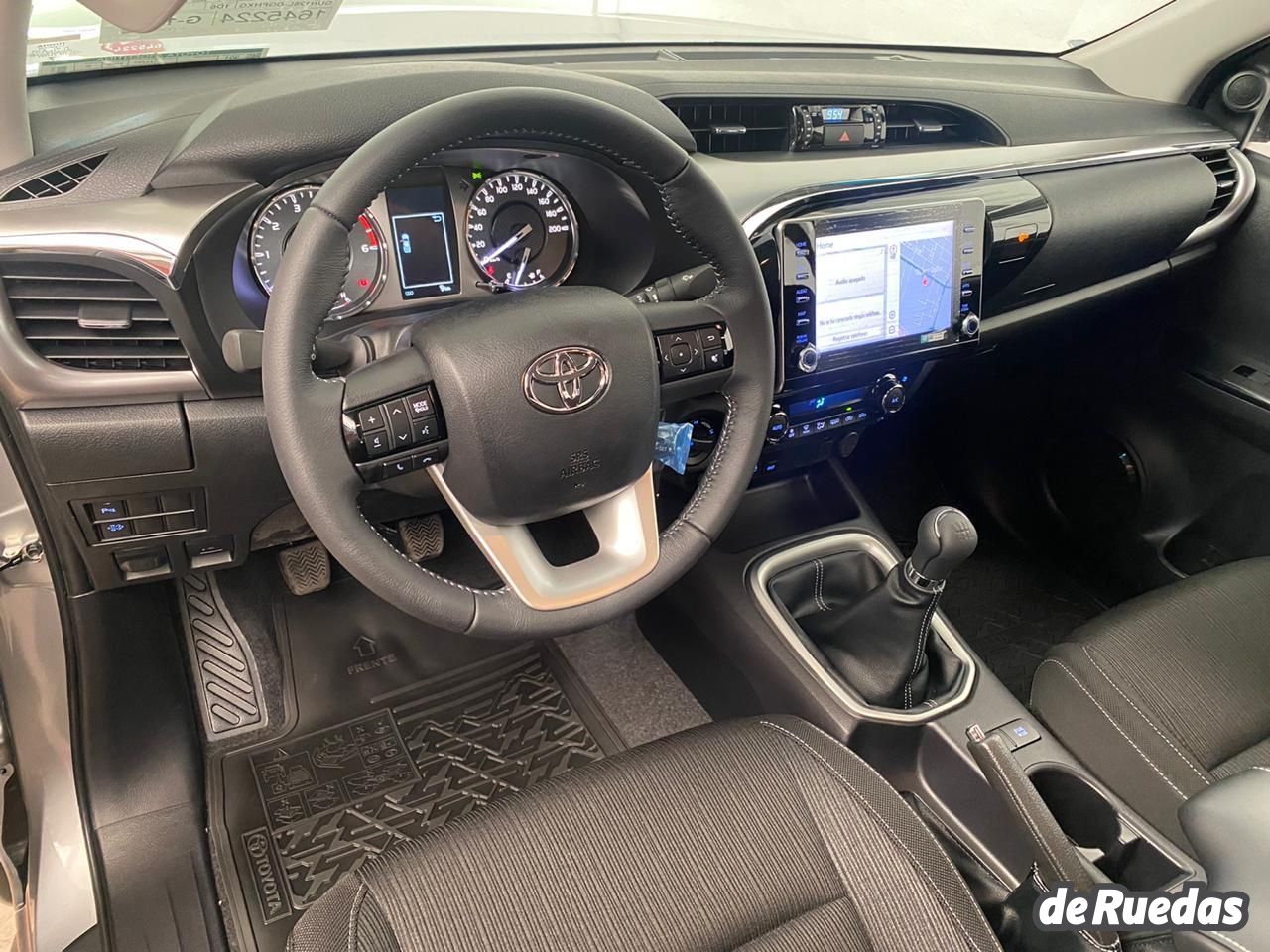 Toyota Hilux Nueva en Mendoza, deRuedas