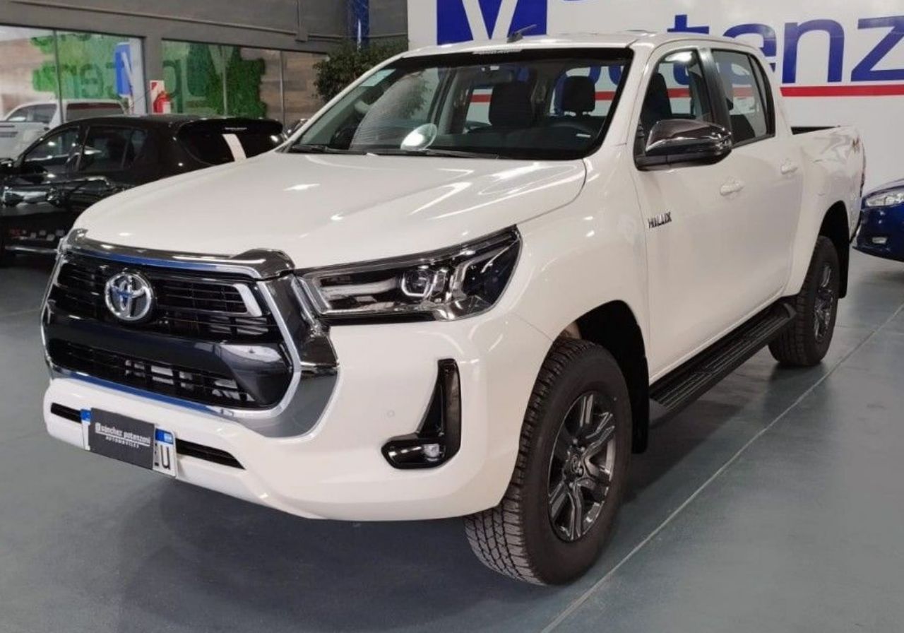 Toyota Hilux Nueva en Mendoza, deRuedas