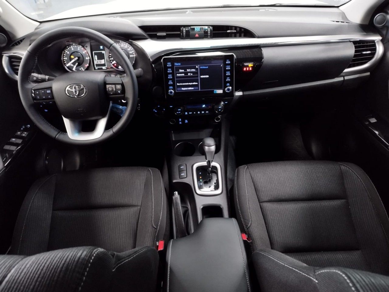 Toyota Hilux Nueva en Mendoza, deRuedas