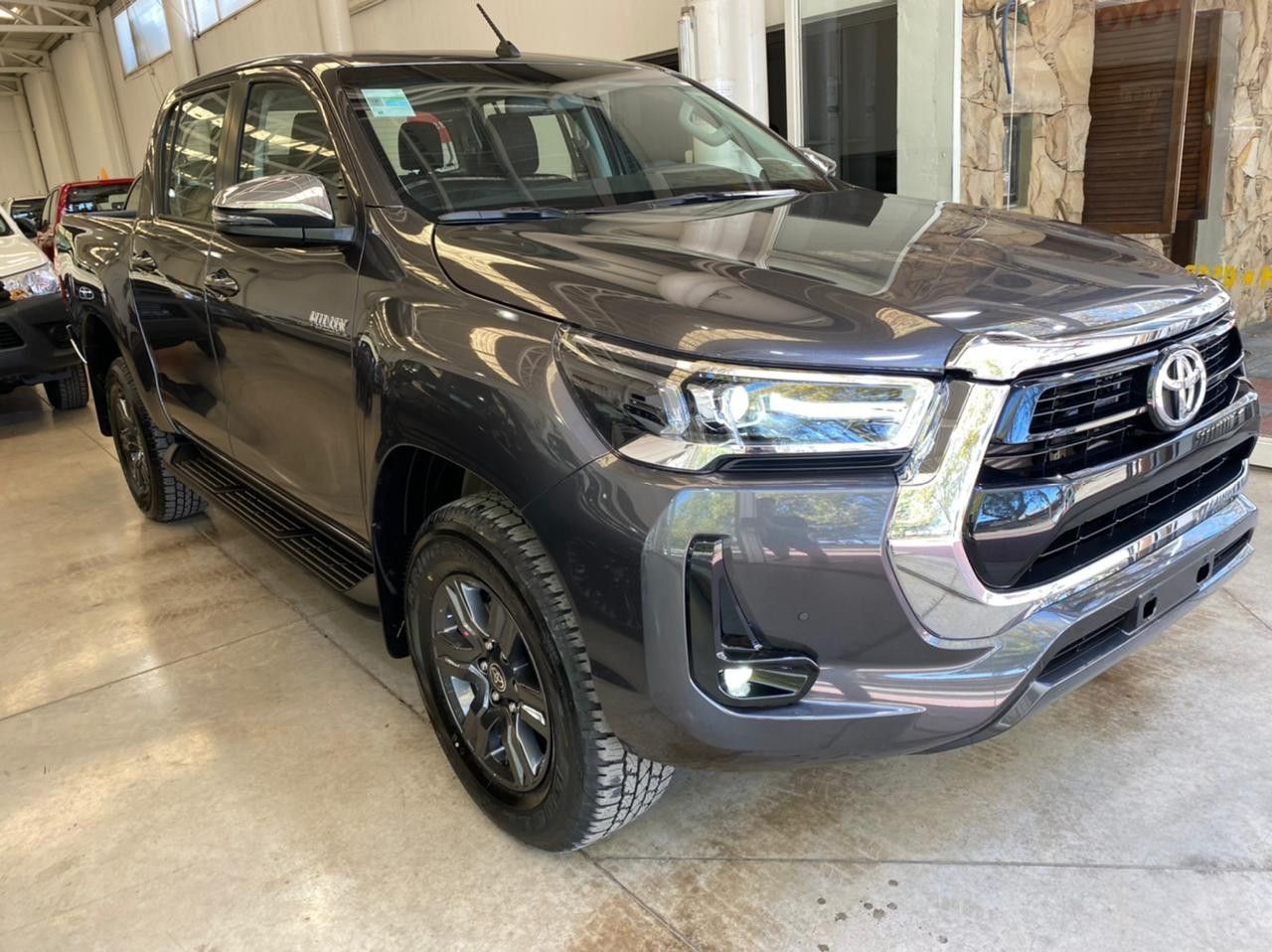 Toyota Hilux Nueva en Mendoza, deRuedas