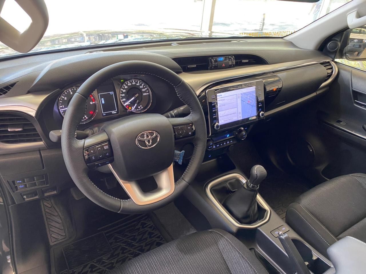 Toyota Hilux Nueva en Mendoza, deRuedas
