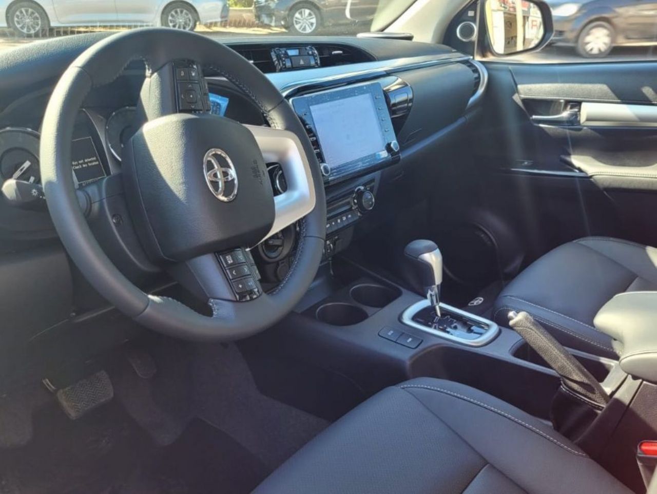 Toyota Hilux Nueva en Mendoza, deRuedas