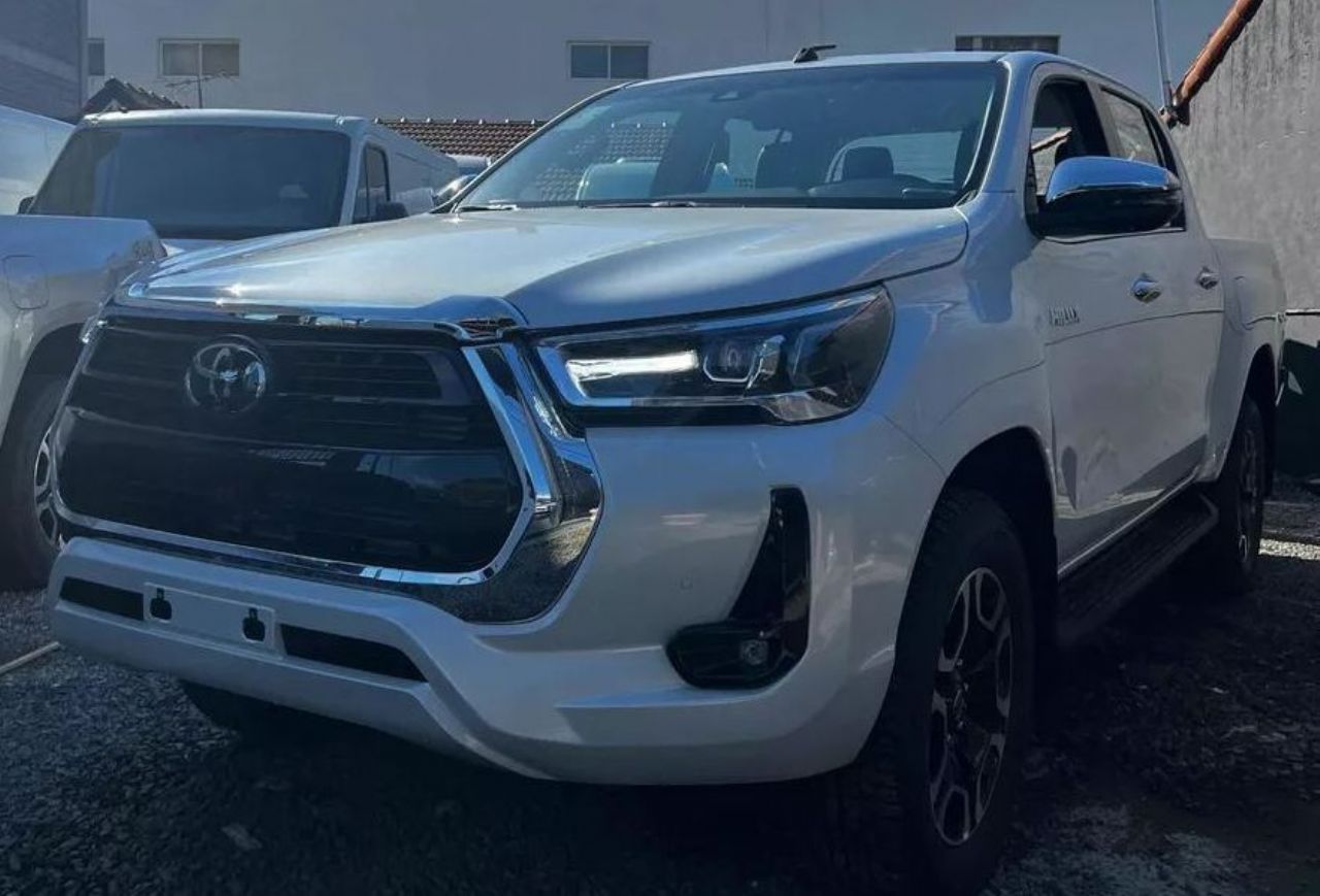 Toyota Hilux Nueva en Buenos Aires, deRuedas