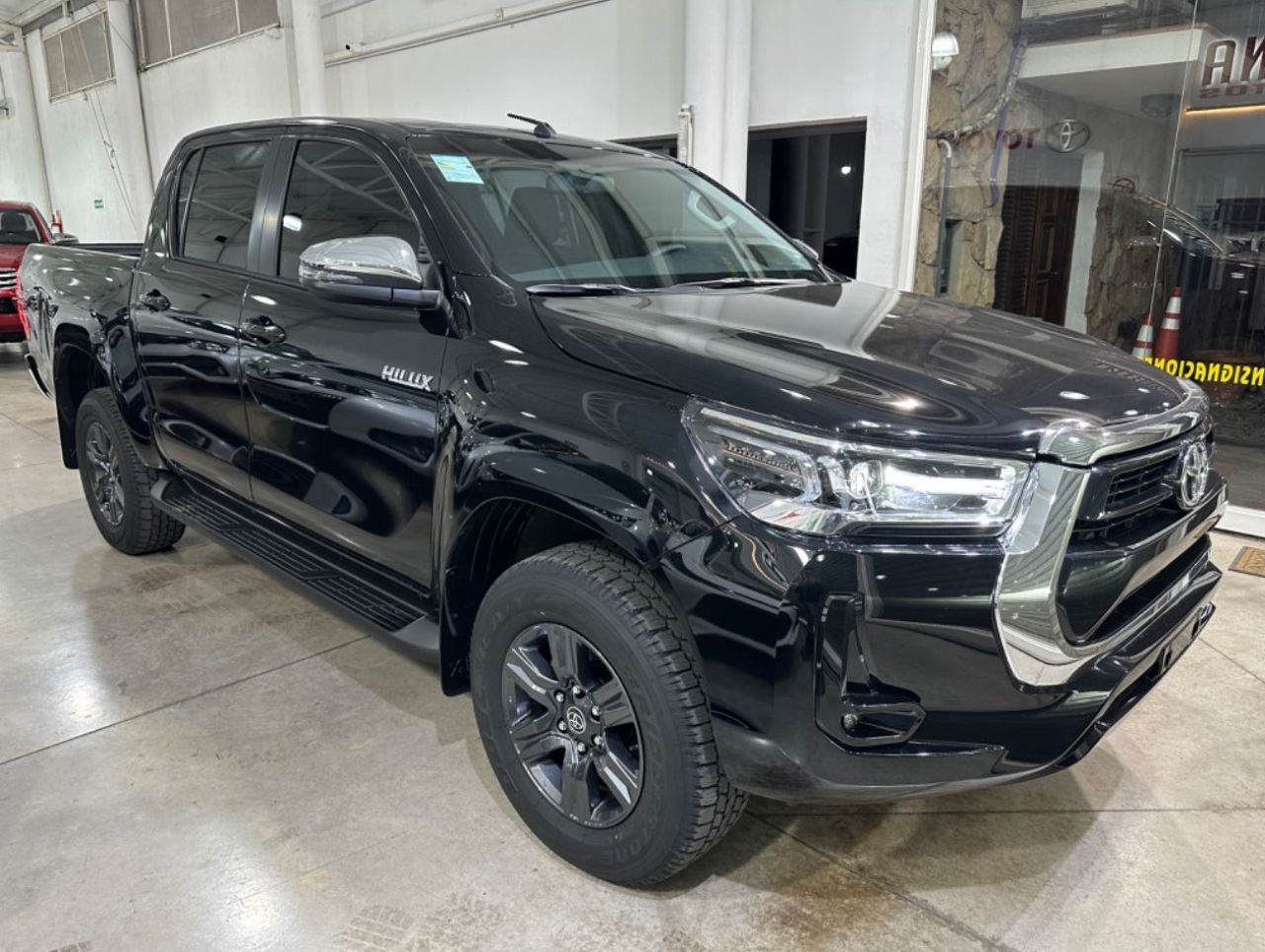 Toyota Hilux Nueva en Mendoza, deRuedas