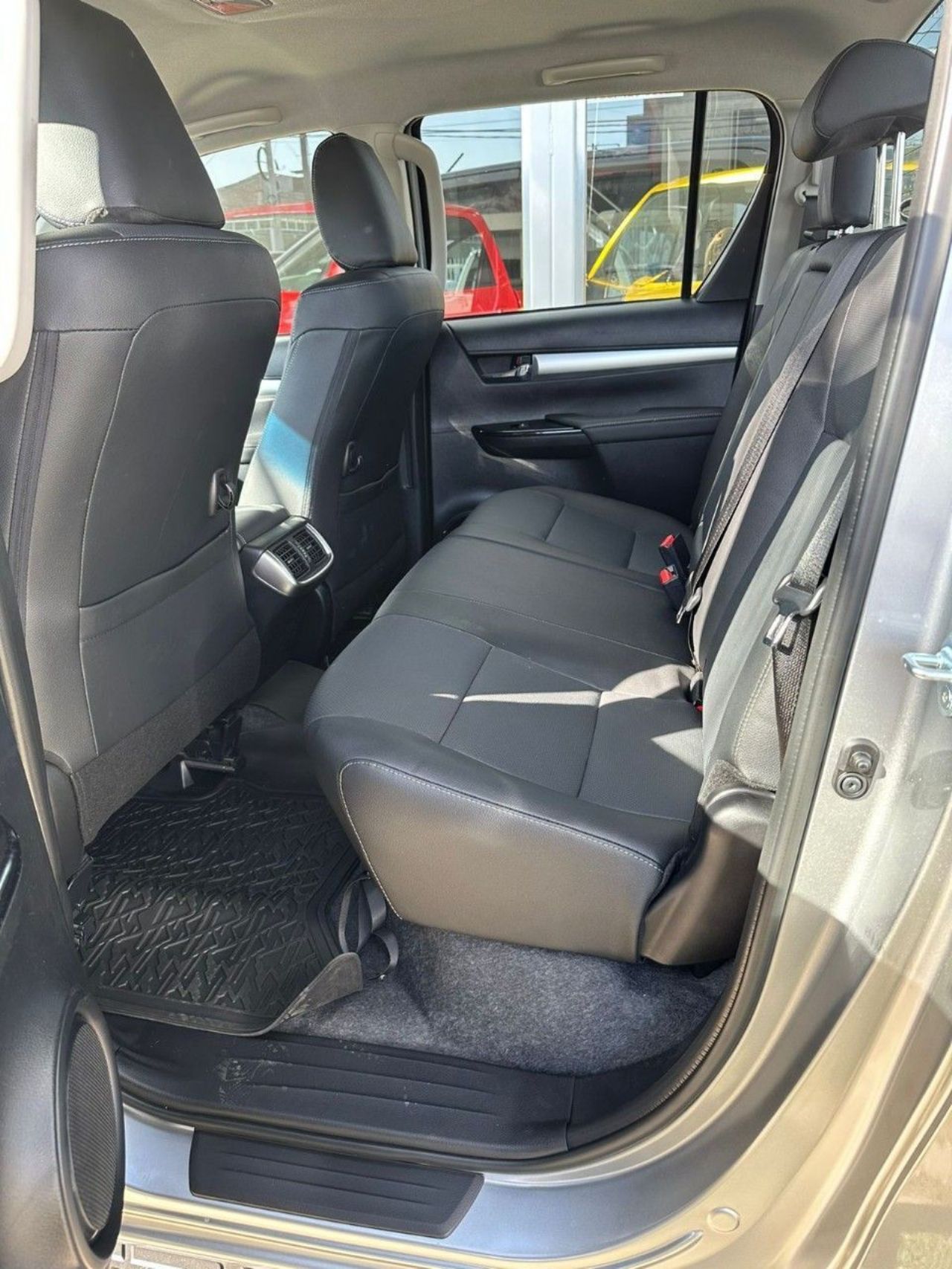 Toyota Hilux Nueva en San Juan, deRuedas