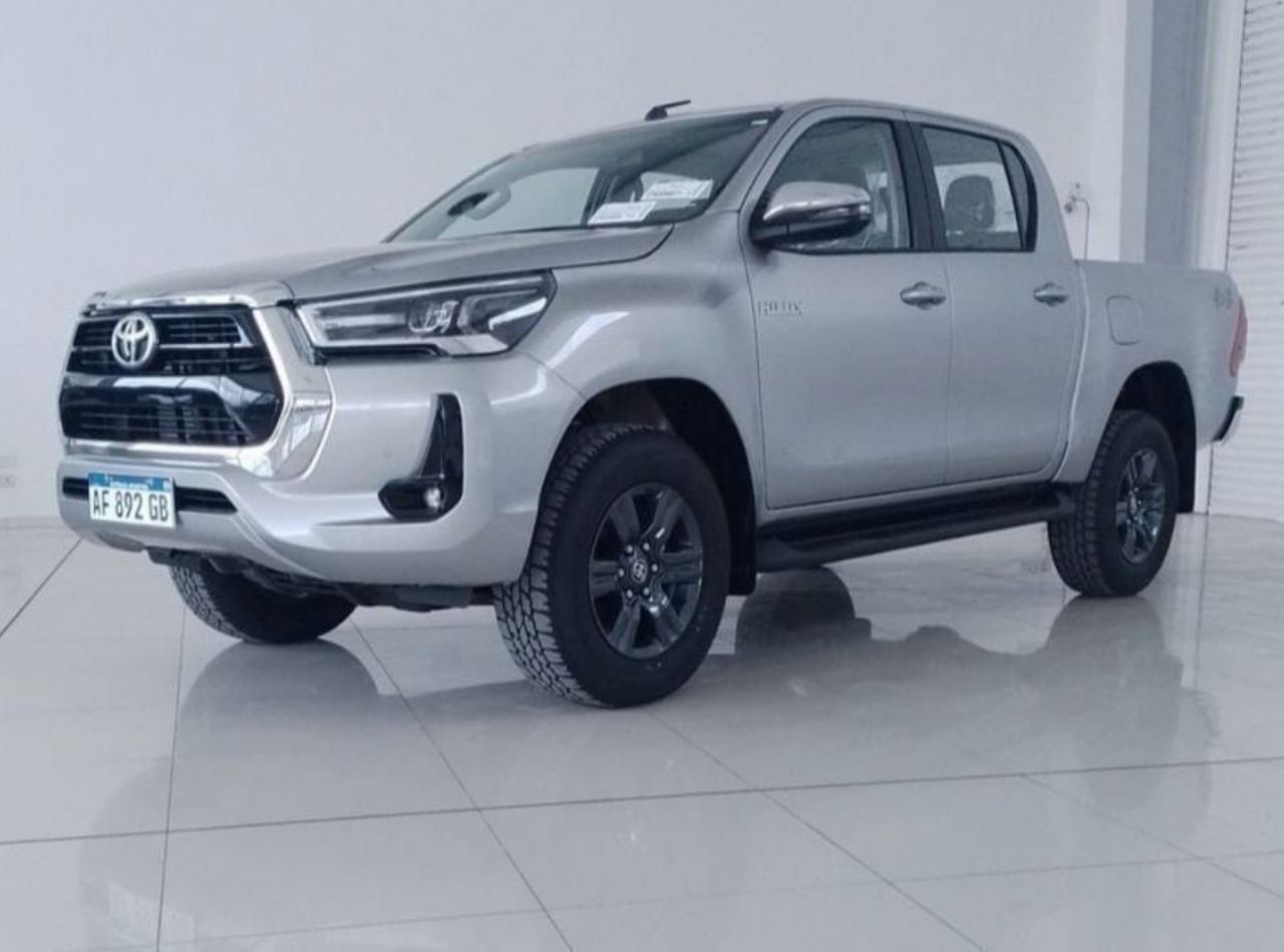 Toyota Hilux Nueva en Mendoza, deRuedas