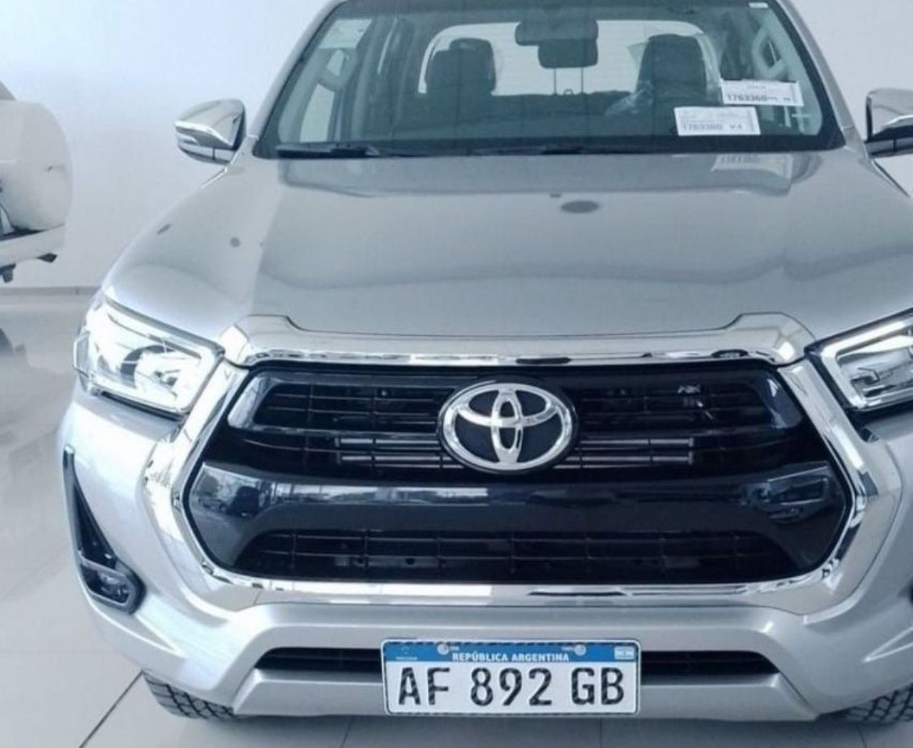 Toyota Hilux Nueva en Mendoza, deRuedas