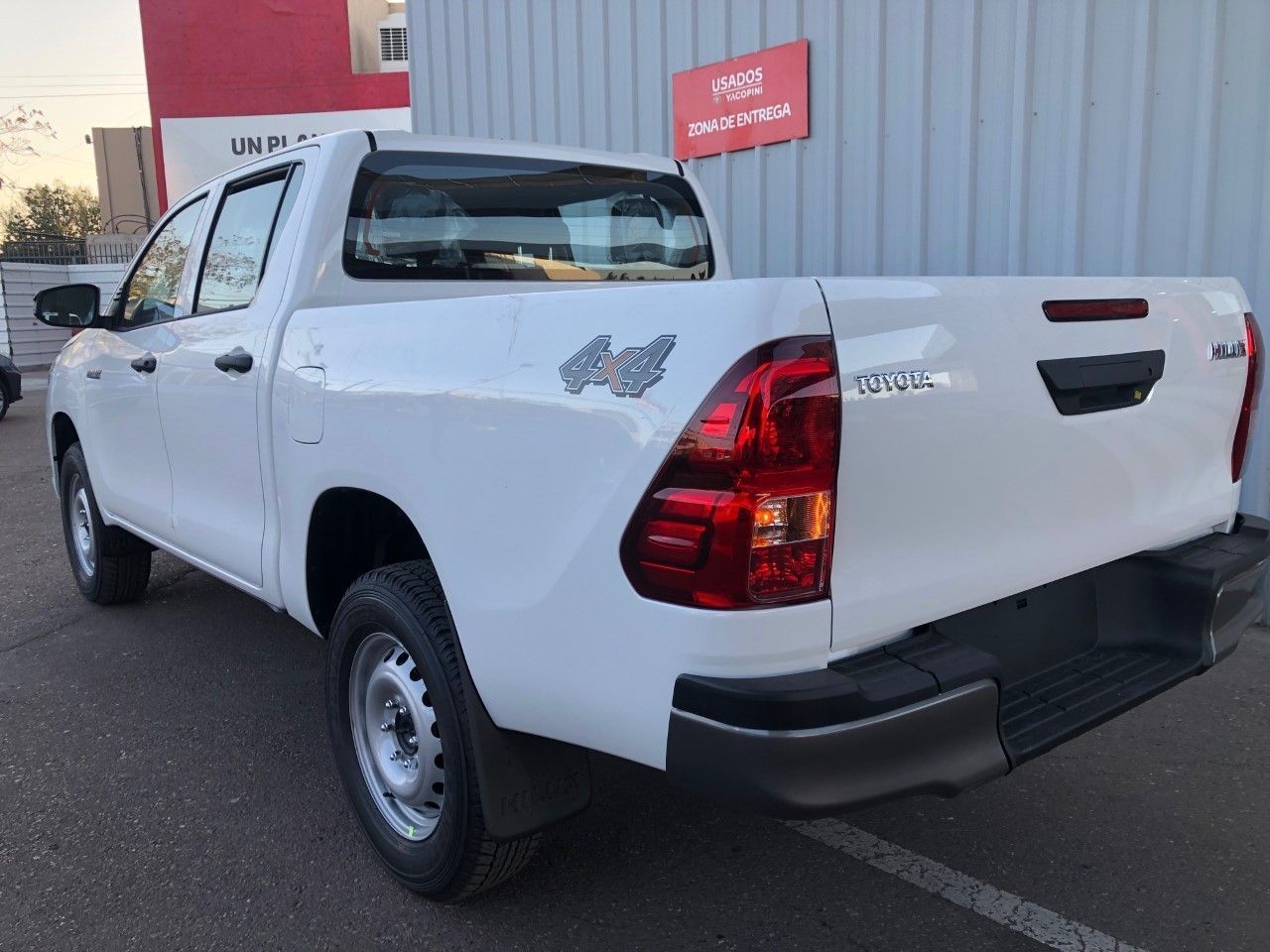 Toyota Hilux Nueva en Mendoza, deRuedas