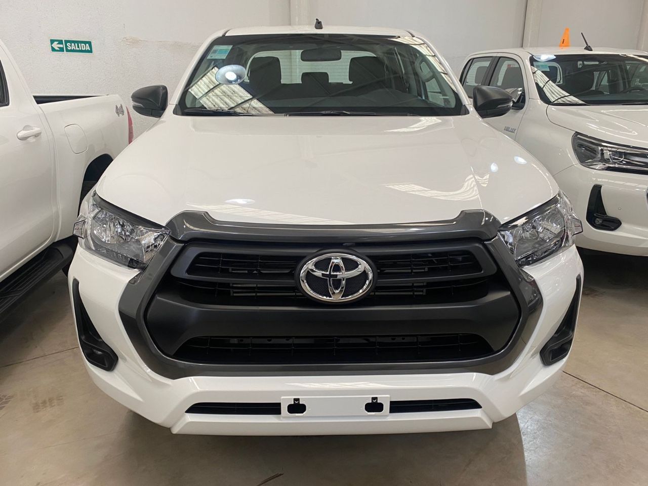 Toyota Hilux Nueva en Mendoza, deRuedas