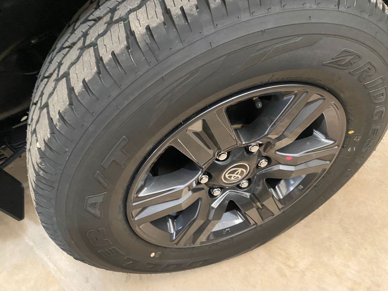 Toyota Hilux Nueva en Mendoza, deRuedas