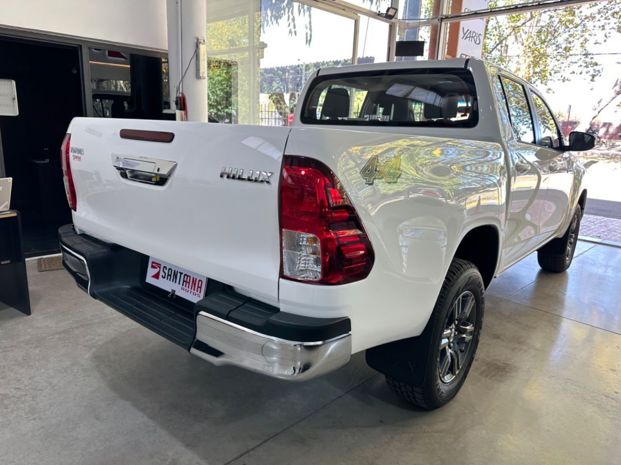 Toyota Hilux Nueva en Mendoza, deRuedas
