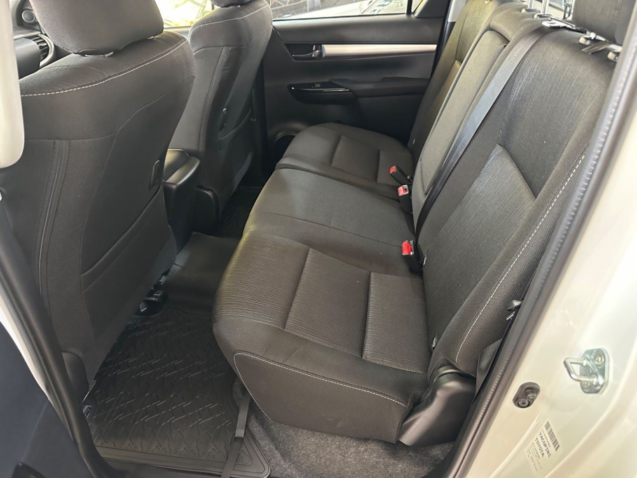 Toyota Hilux Nueva en Mendoza, deRuedas