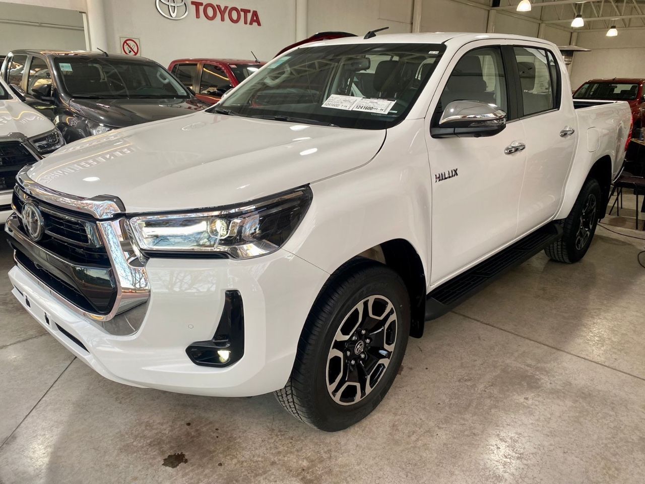 Toyota Hilux Nueva en Mendoza, deRuedas