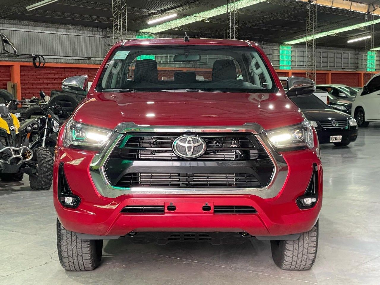 Toyota Hilux Nueva en San Juan, deRuedas