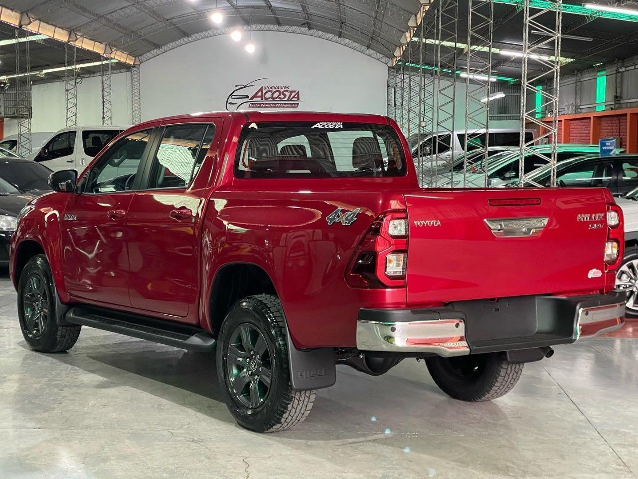 Toyota Hilux Nueva en San Juan, deRuedas