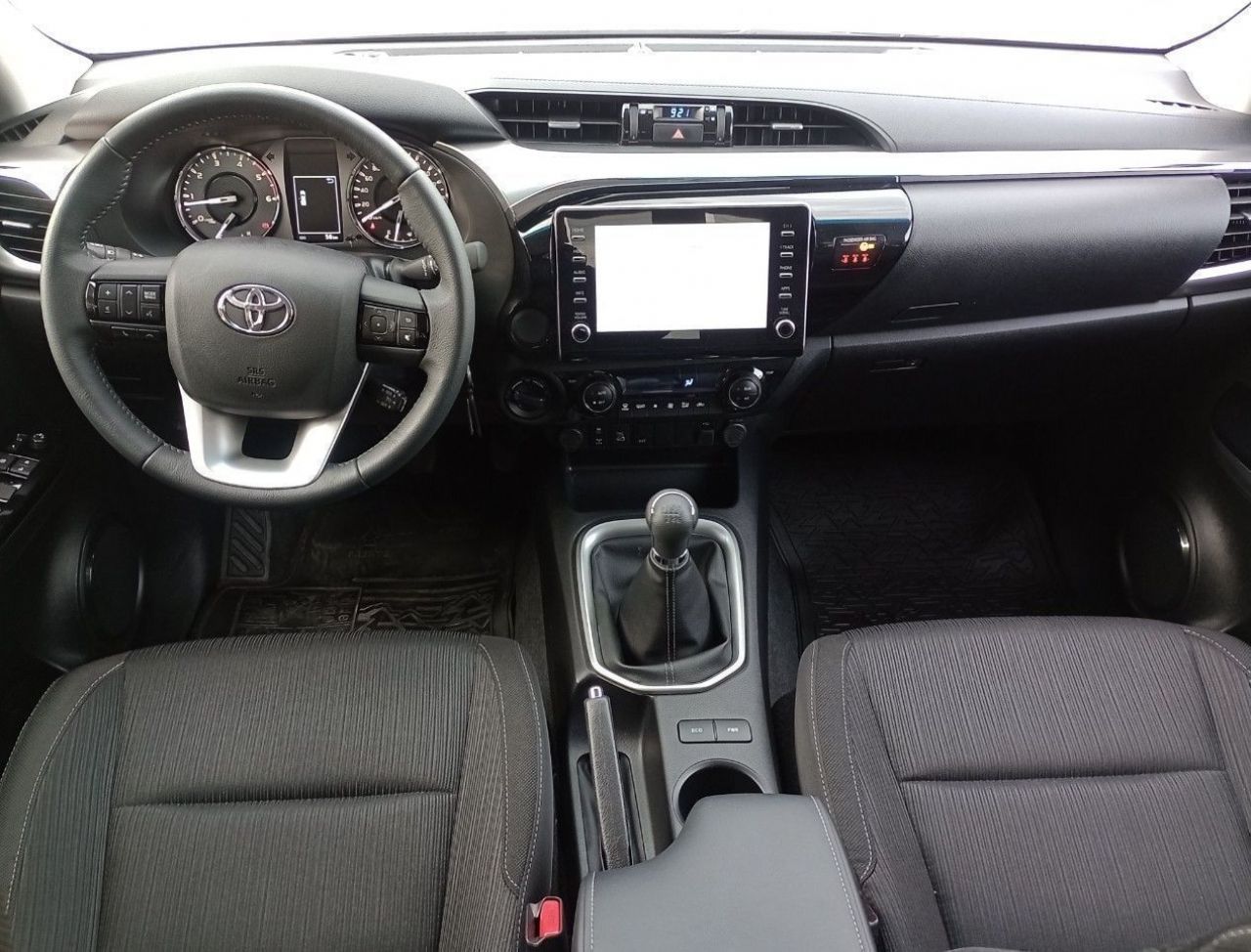 Toyota Hilux Nueva en Mendoza, deRuedas
