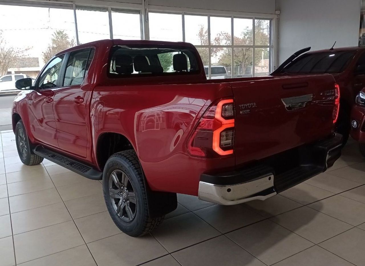Toyota Hilux Nueva en Mendoza, deRuedas