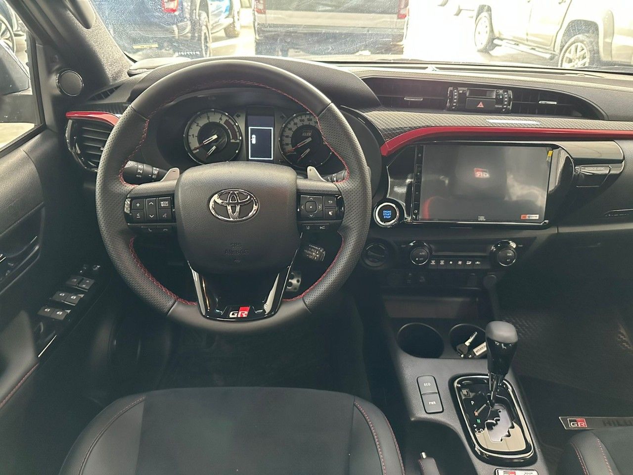 Toyota Hilux Nueva en San Juan, deRuedas