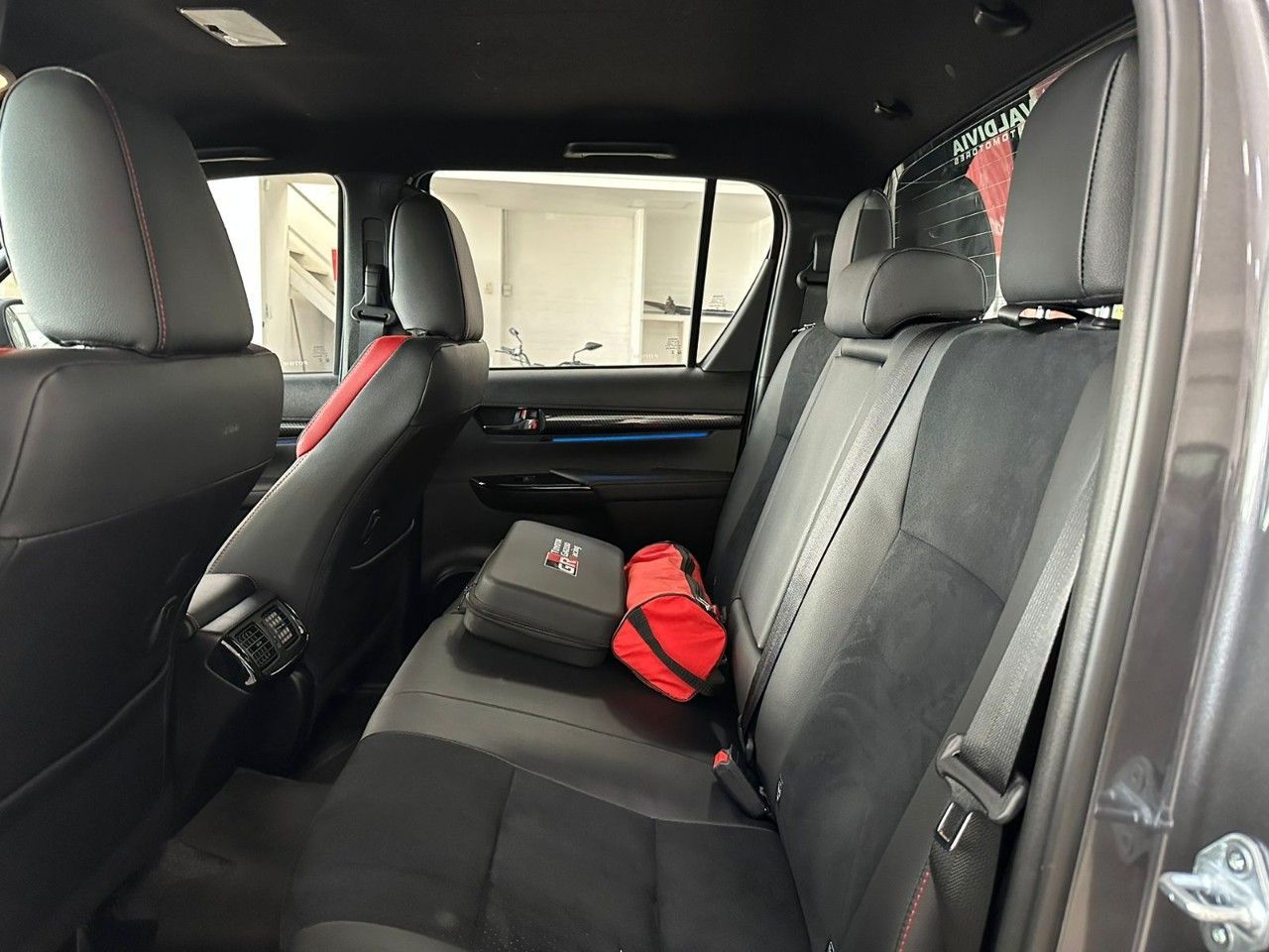 Toyota Hilux Nueva en San Juan, deRuedas