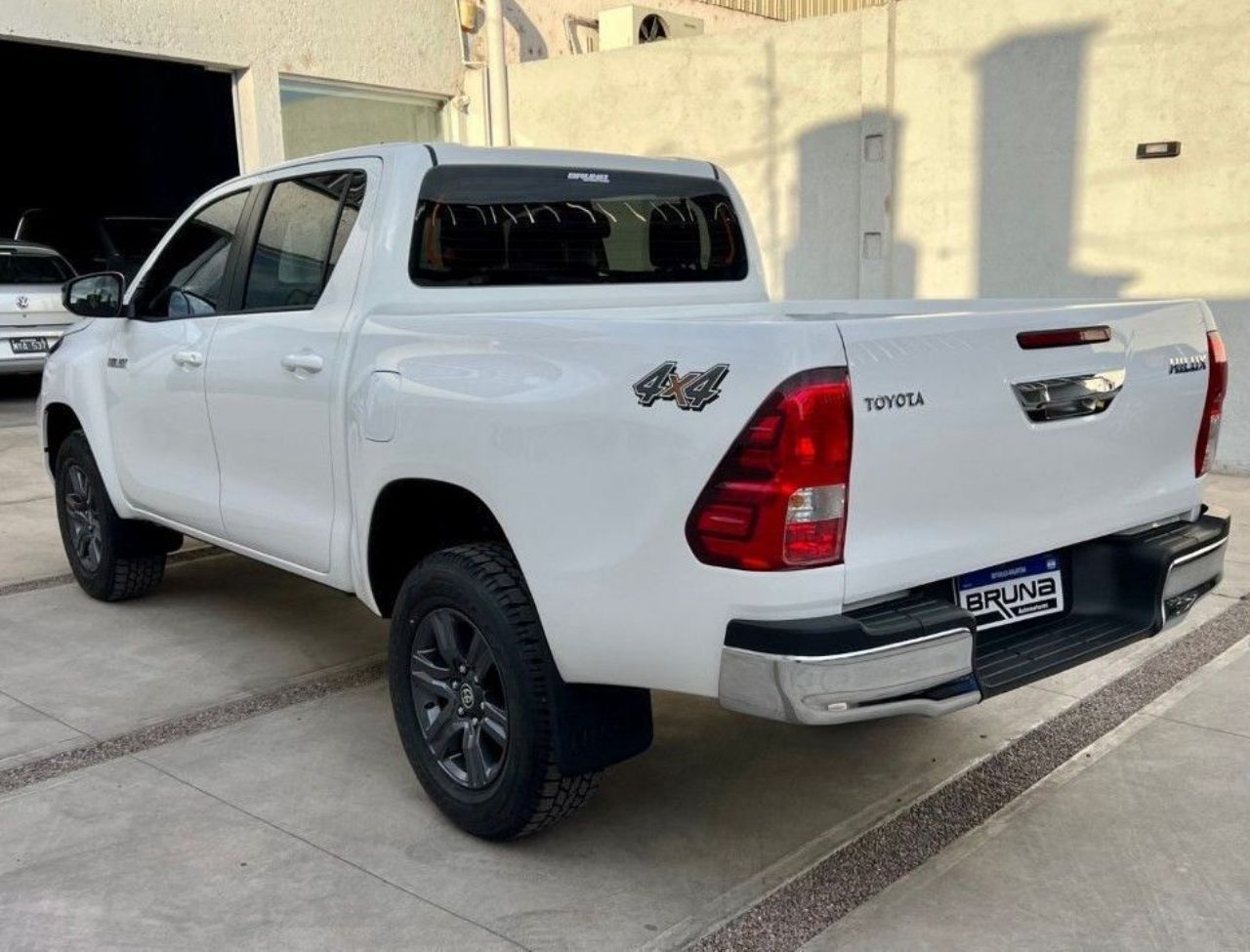 Toyota Hilux Nueva en Mendoza, deRuedas