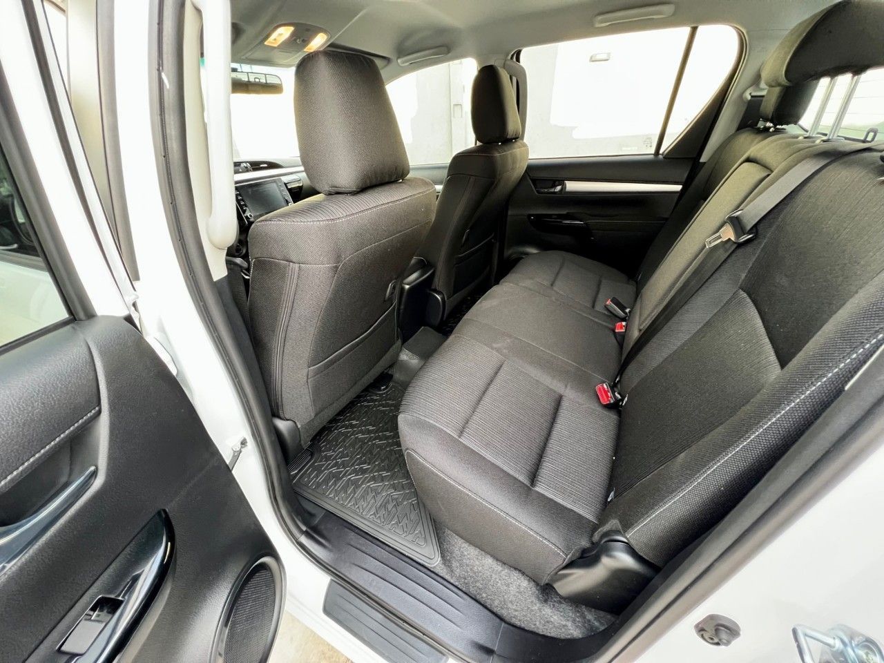 Toyota Hilux Nueva en Mendoza, deRuedas