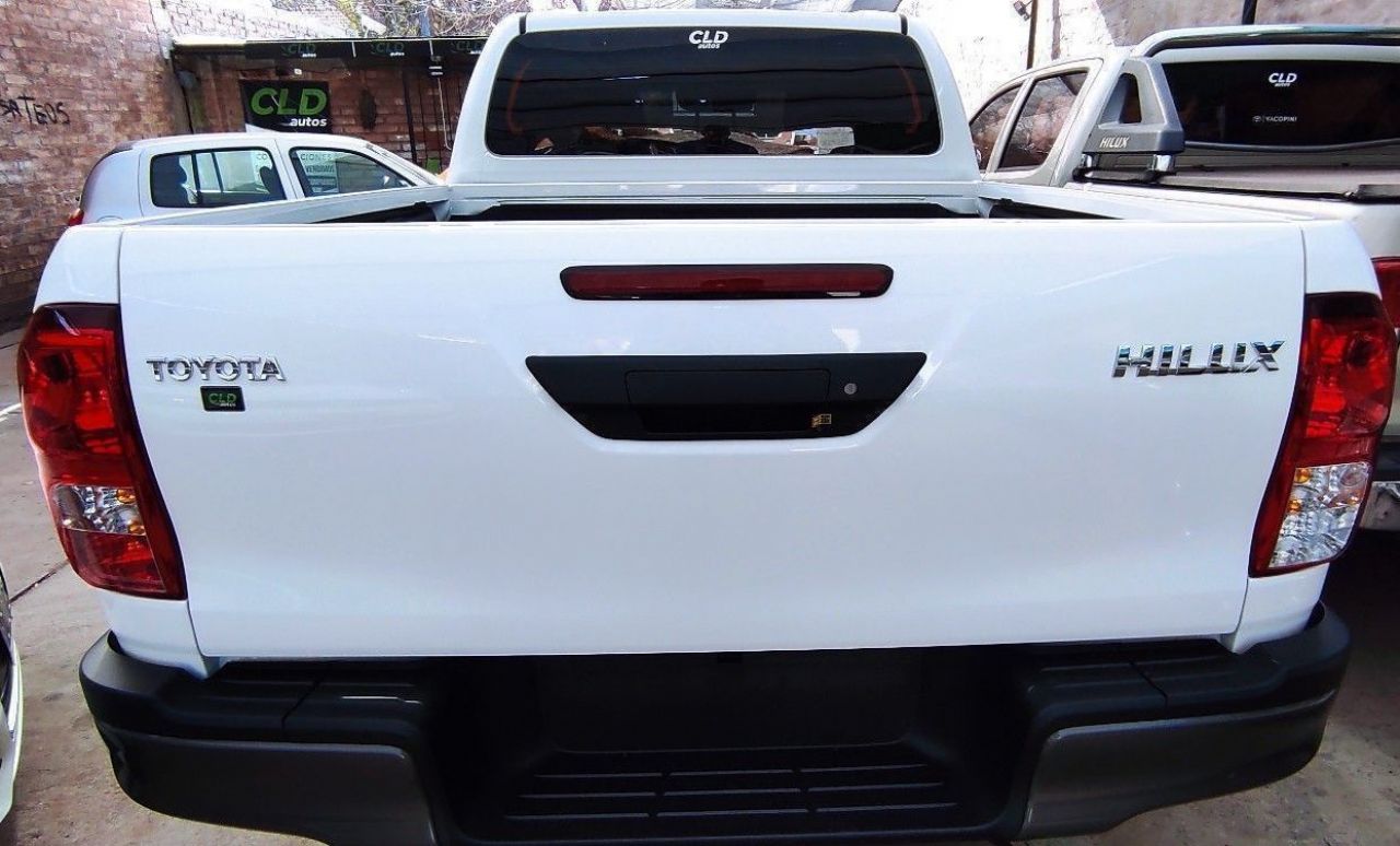 Toyota Hilux Nueva en Mendoza, deRuedas