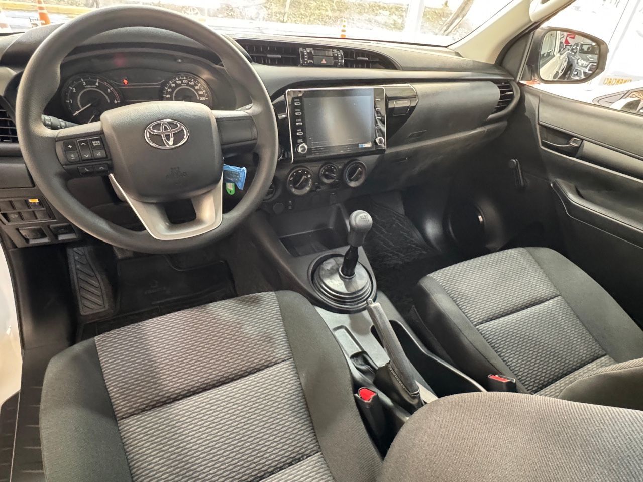 Toyota Hilux Nueva Financiado en Mendoza, deRuedas