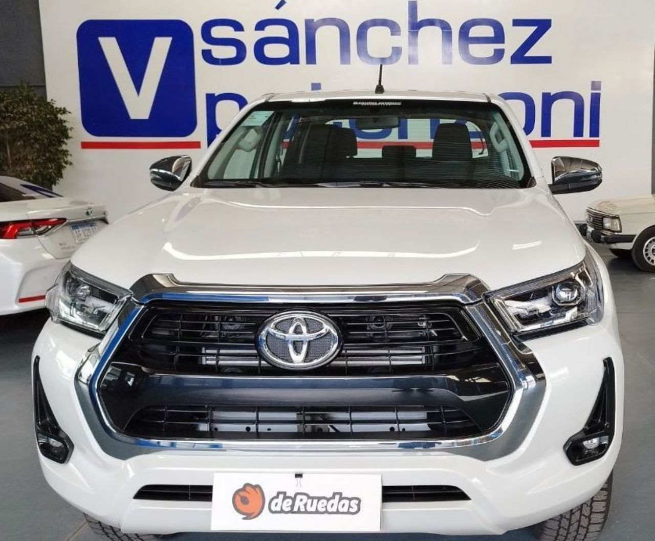 Toyota Hilux Nueva en Mendoza, deRuedas