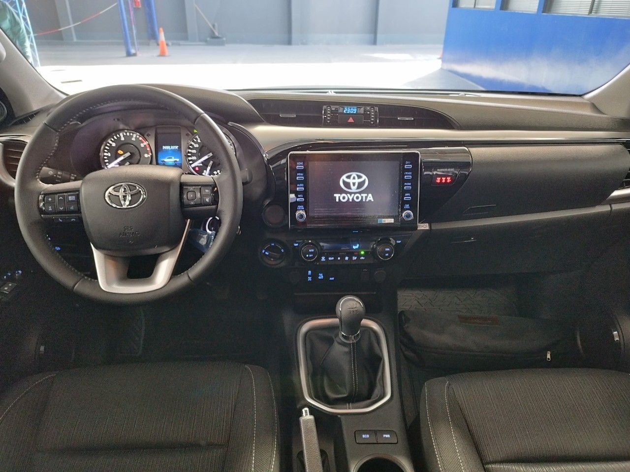 Toyota Hilux Nueva en Mendoza, deRuedas
