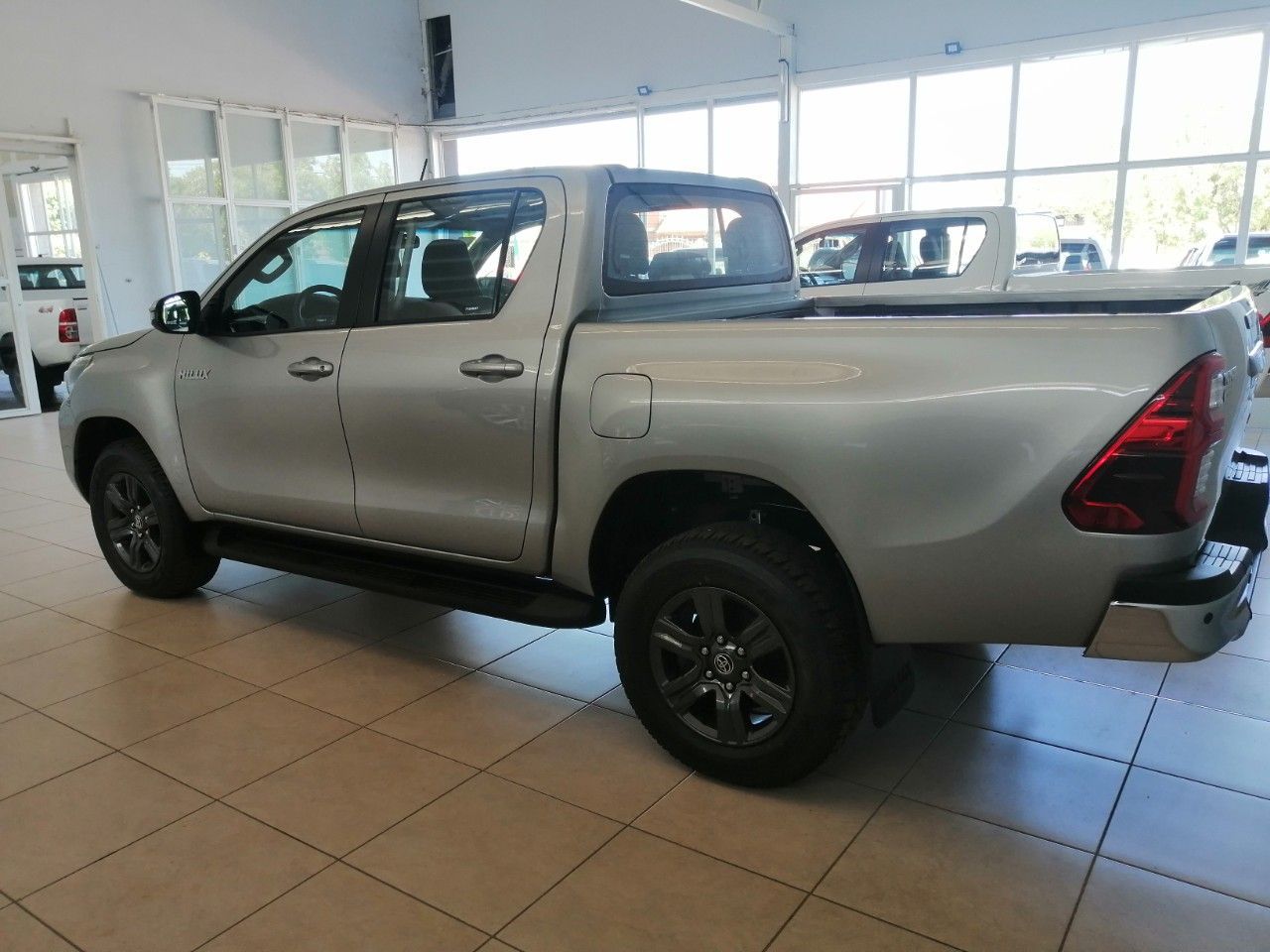 Toyota Hilux Nueva en Mendoza, deRuedas