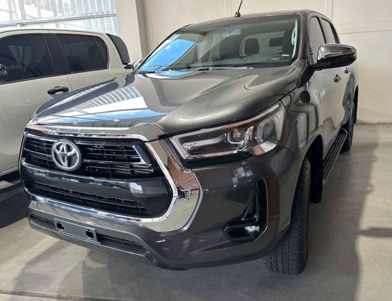 Toyota Hilux Nueva en Mendoza, deRuedas