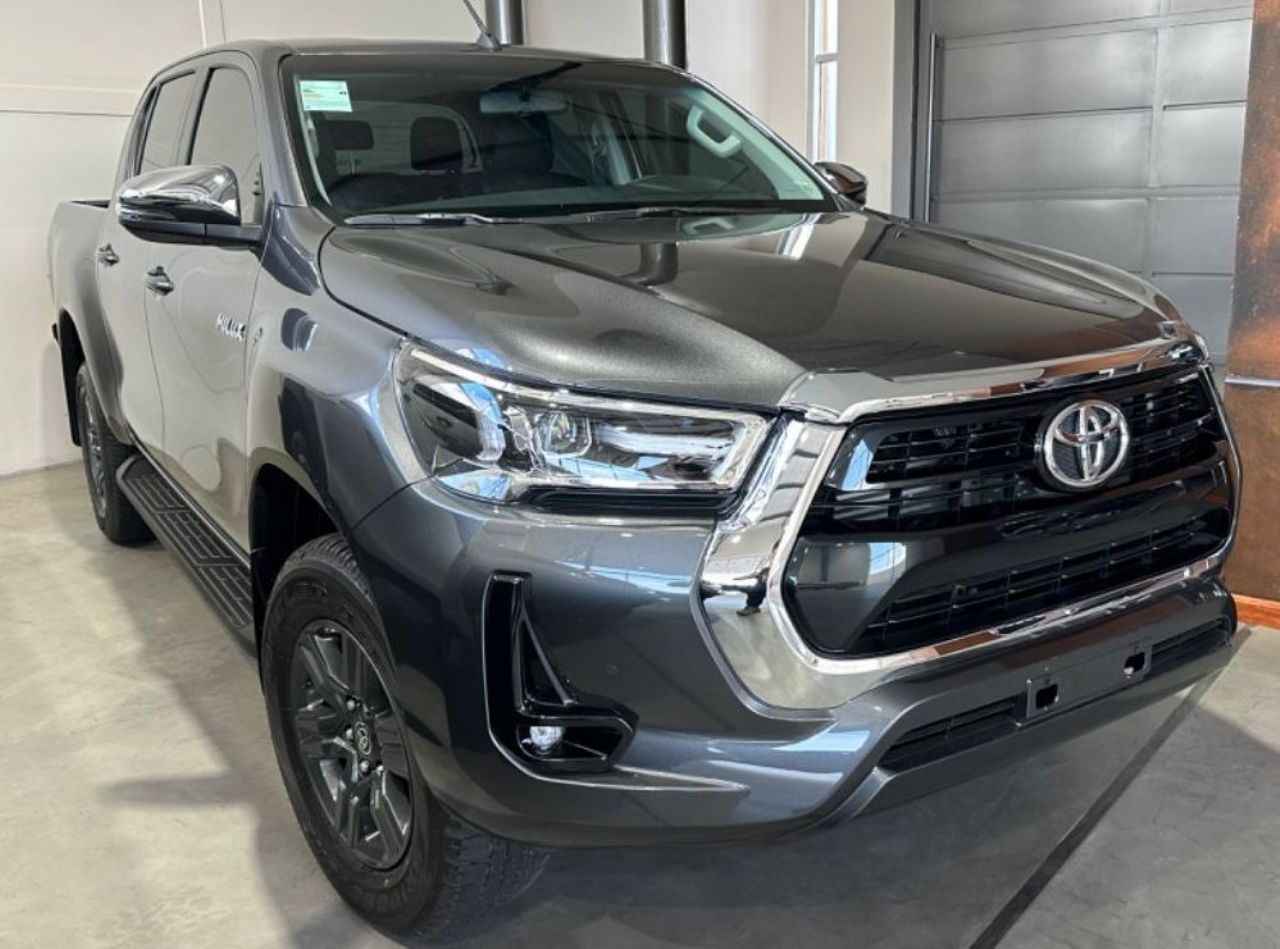 Toyota Hilux Nueva en Mendoza, deRuedas