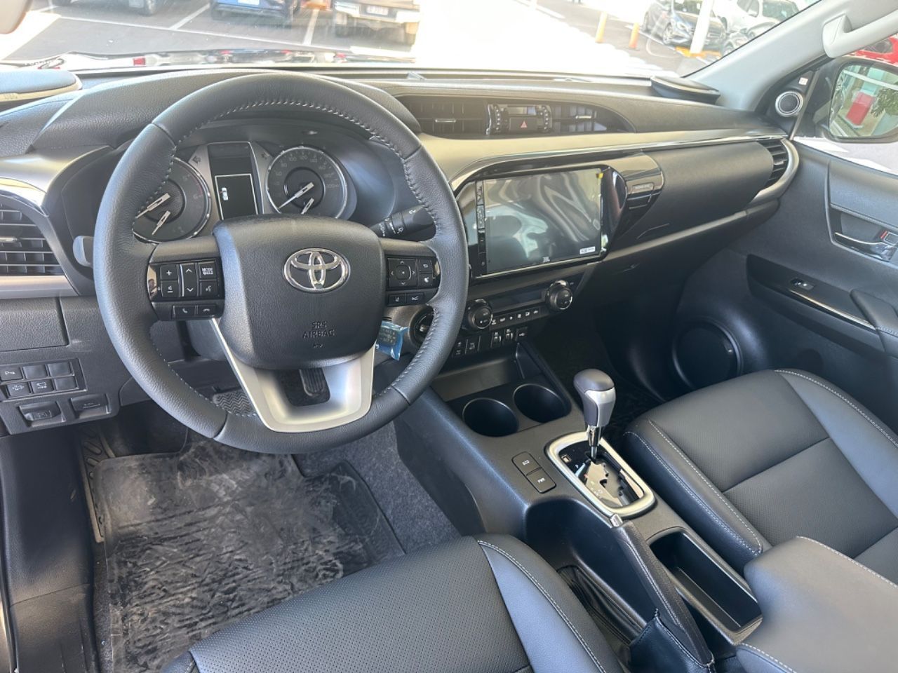 Toyota Hilux Nueva en Mendoza, deRuedas