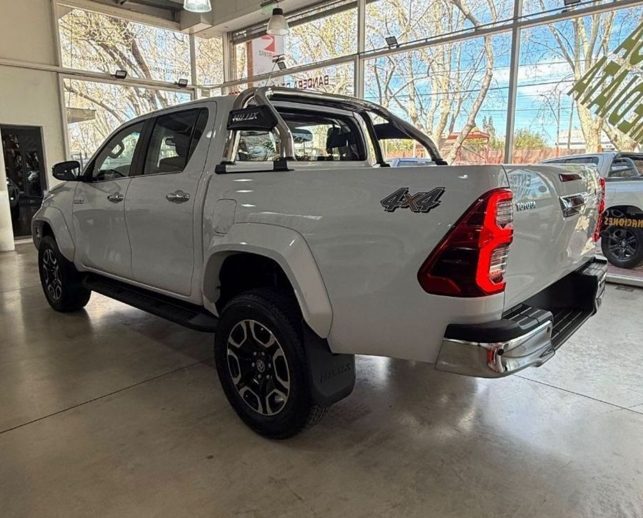 Toyota Hilux Nueva Financiado en Mendoza, deRuedas
