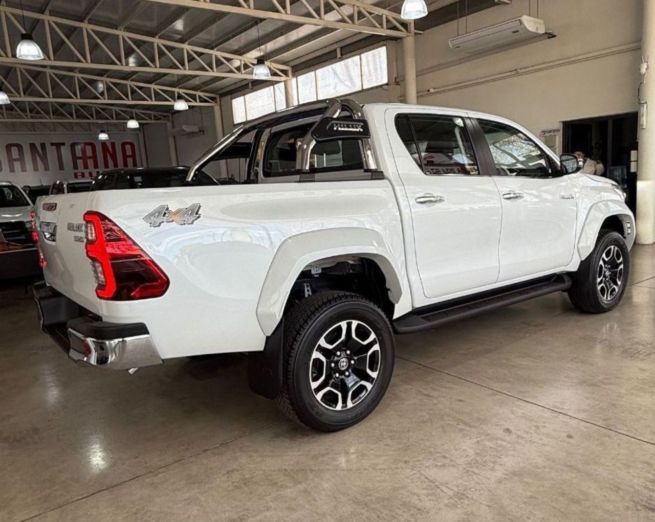Toyota Hilux Nueva Financiado en Mendoza, deRuedas