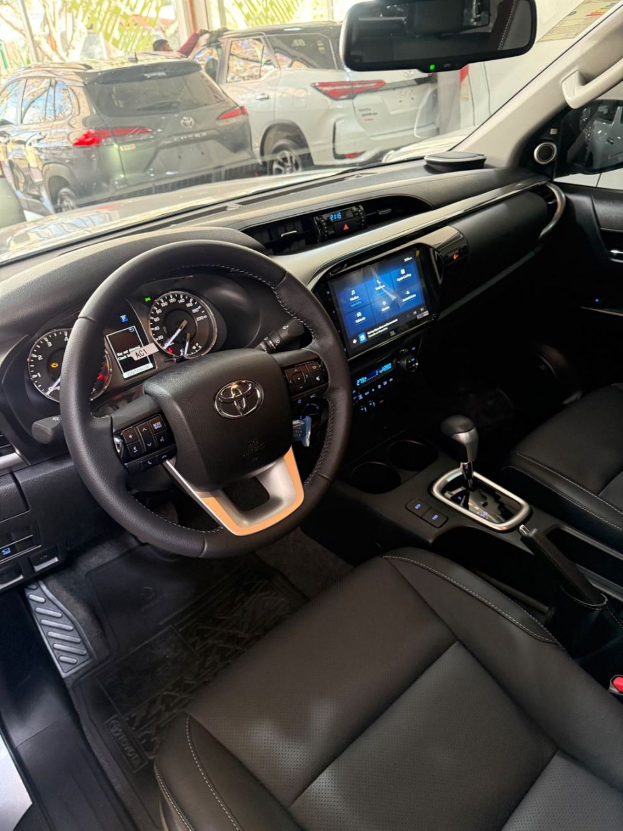 Toyota Hilux Nueva Financiado en Mendoza, deRuedas