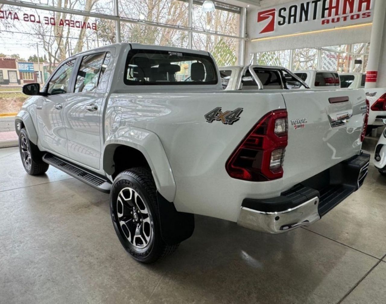 Toyota Hilux Nueva Financiado en Mendoza, deRuedas