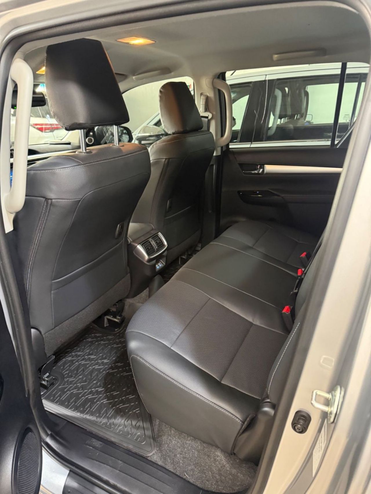 Toyota Hilux Nueva Financiado en Mendoza, deRuedas