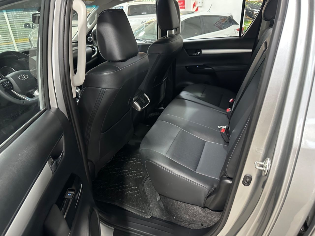 Toyota Hilux Nueva Financiado en Mendoza, deRuedas