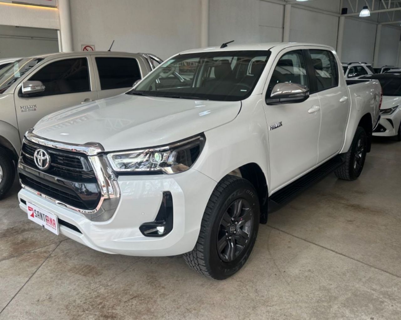Toyota Hilux Nueva Financiado en Mendoza, deRuedas