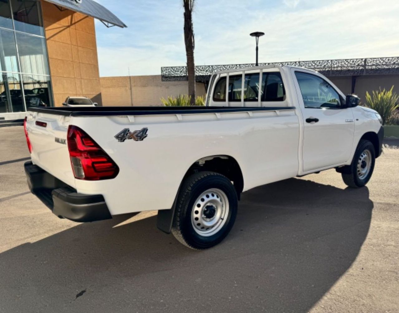 Toyota Hilux Nueva en Mendoza, deRuedas