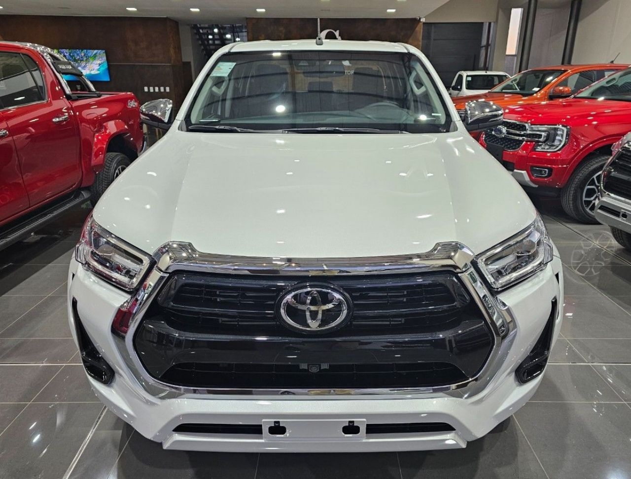 Toyota Hilux Nueva Financiado en Mendoza, deRuedas
