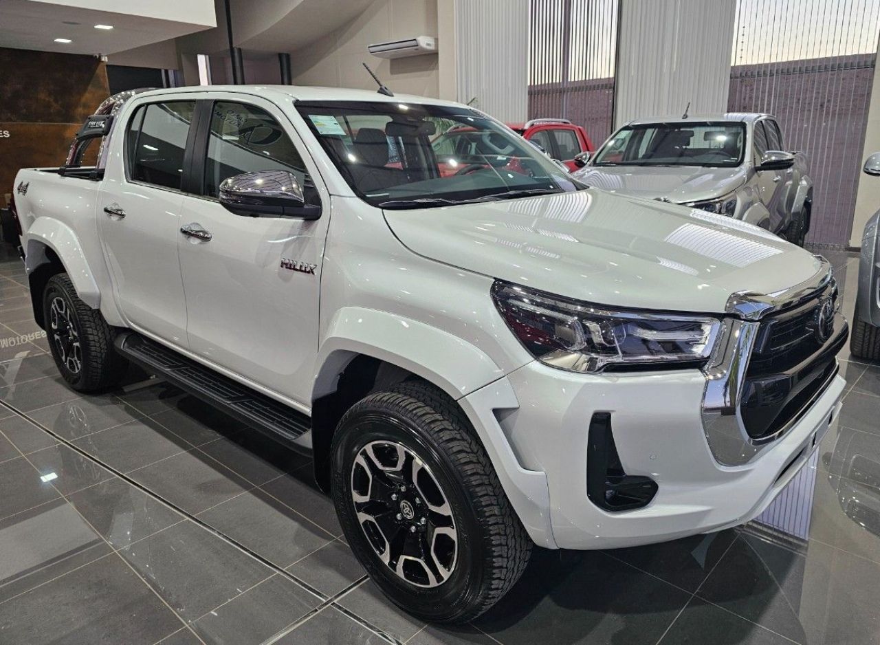 Toyota Hilux Nueva Financiado en Mendoza, deRuedas