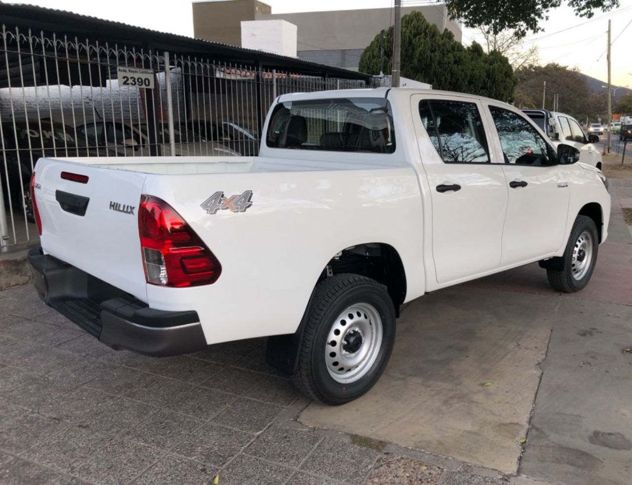 Toyota Hilux Nueva en Salta, deRuedas