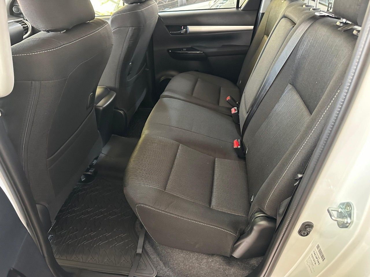 Toyota Hilux Nueva en Mendoza, deRuedas