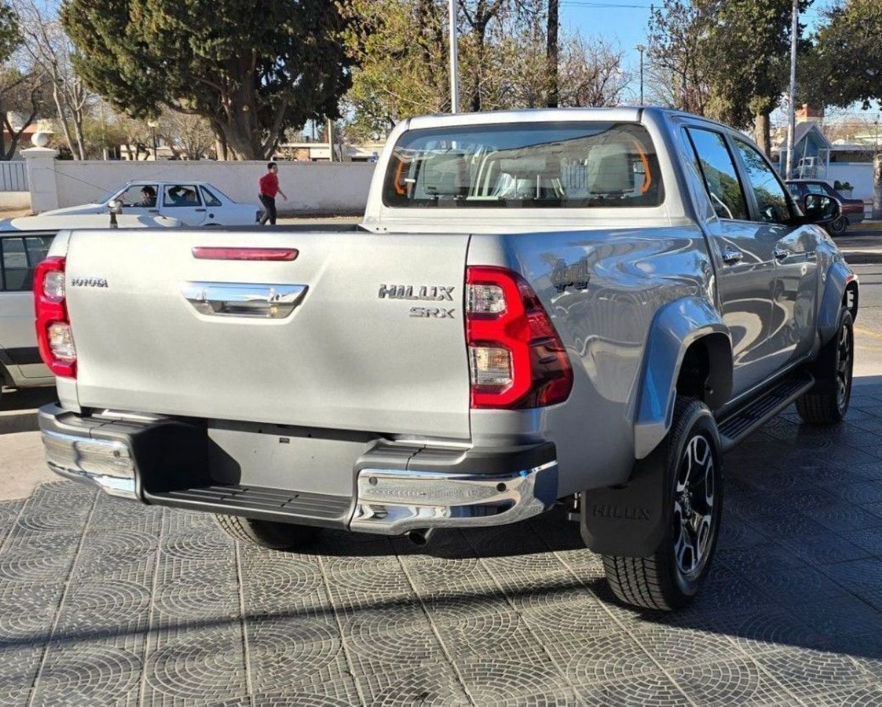 Toyota Hilux Nueva Financiado en Mendoza, deRuedas