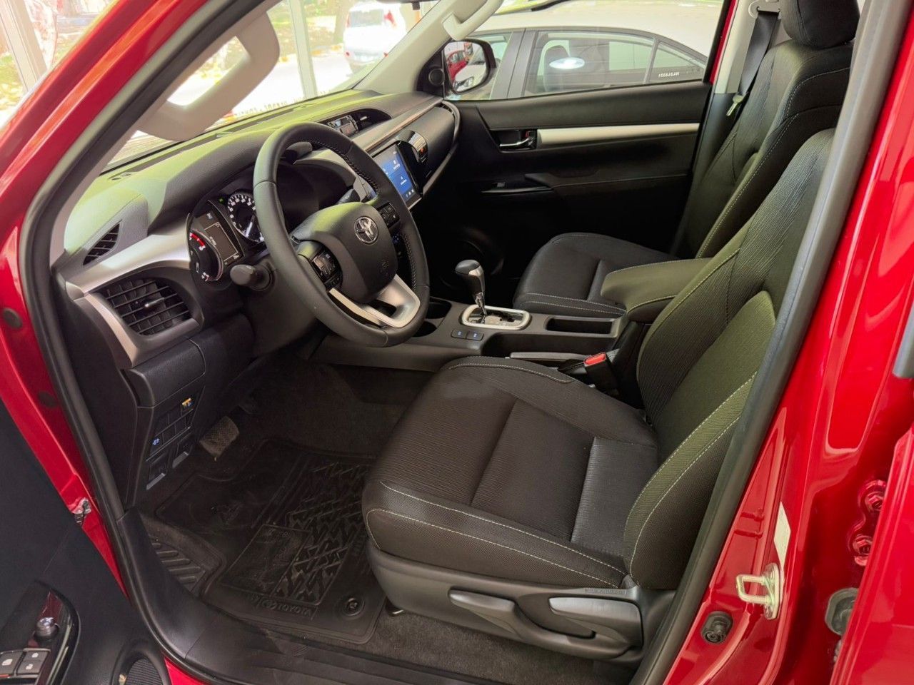 Toyota Hilux Nueva Financiado en Mendoza, deRuedas